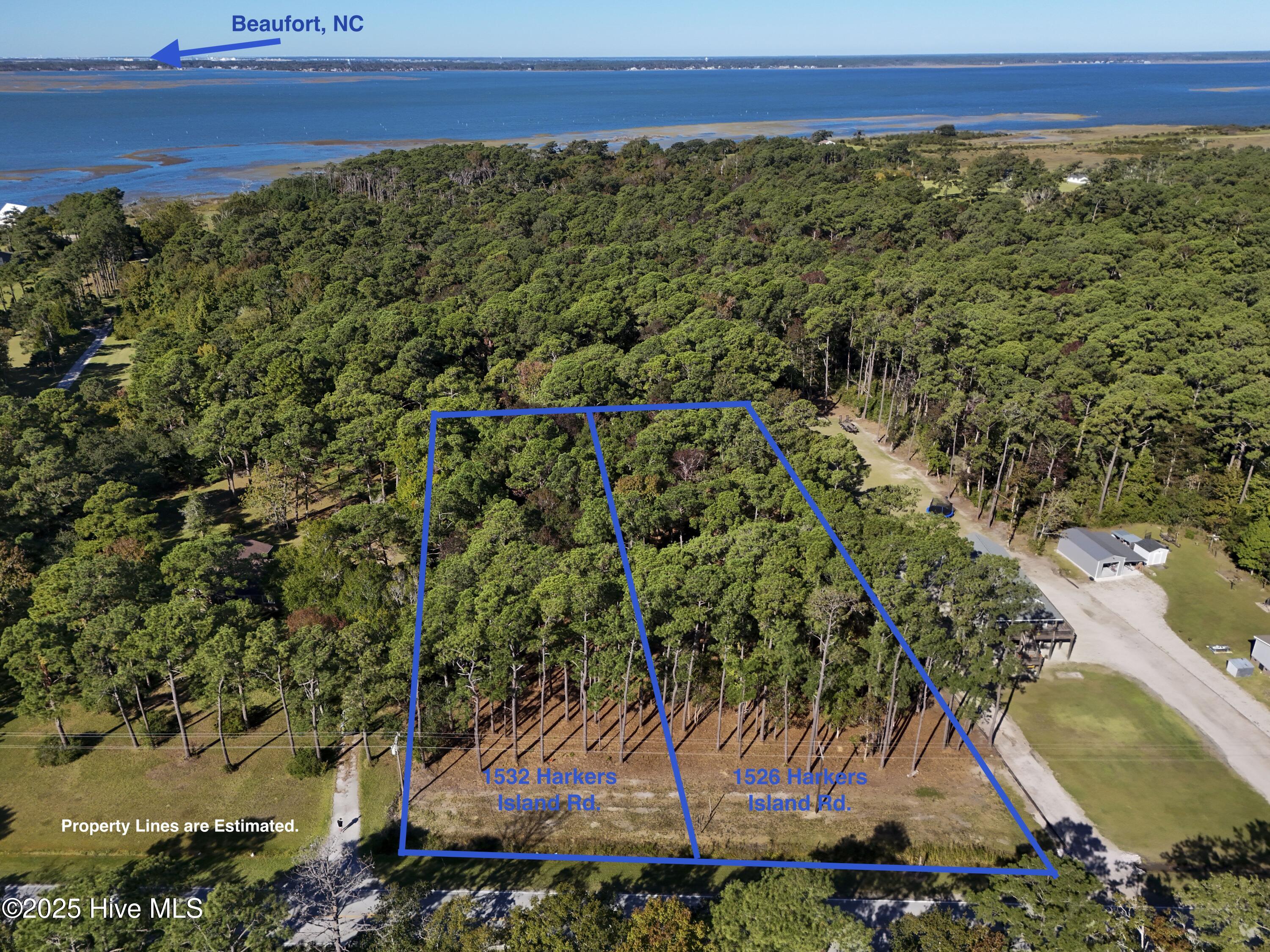 1526 Harkers Island Road Beaufort, NC 28516 - Photo 2 of 17 Both parcels for sale.