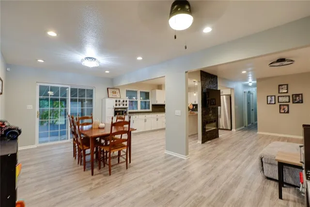 $284,900 | 2100 North York Street, Independence, MO 64058