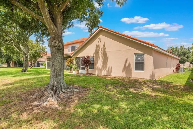 $450,000 | 5389 Watervista Drive, Orlando, FL 32821