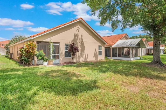 $450,000 | 5389 Watervista Drive, Orlando, FL 32821