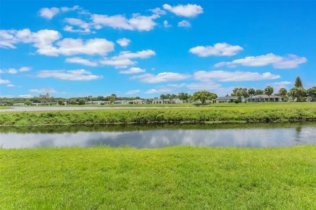 $450,000 | 5389 Watervista Drive, Orlando, FL 32821