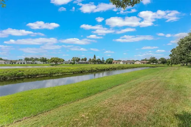 $450,000 | 5389 Watervista Drive, Orlando, FL 32821