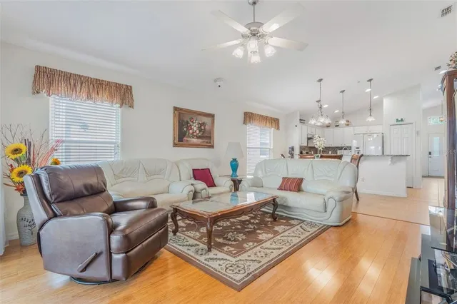 $450,000 | 5389 Watervista Drive, Orlando, FL 32821