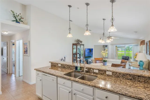 $450,000 | 5389 Watervista Drive, Orlando, FL 32821