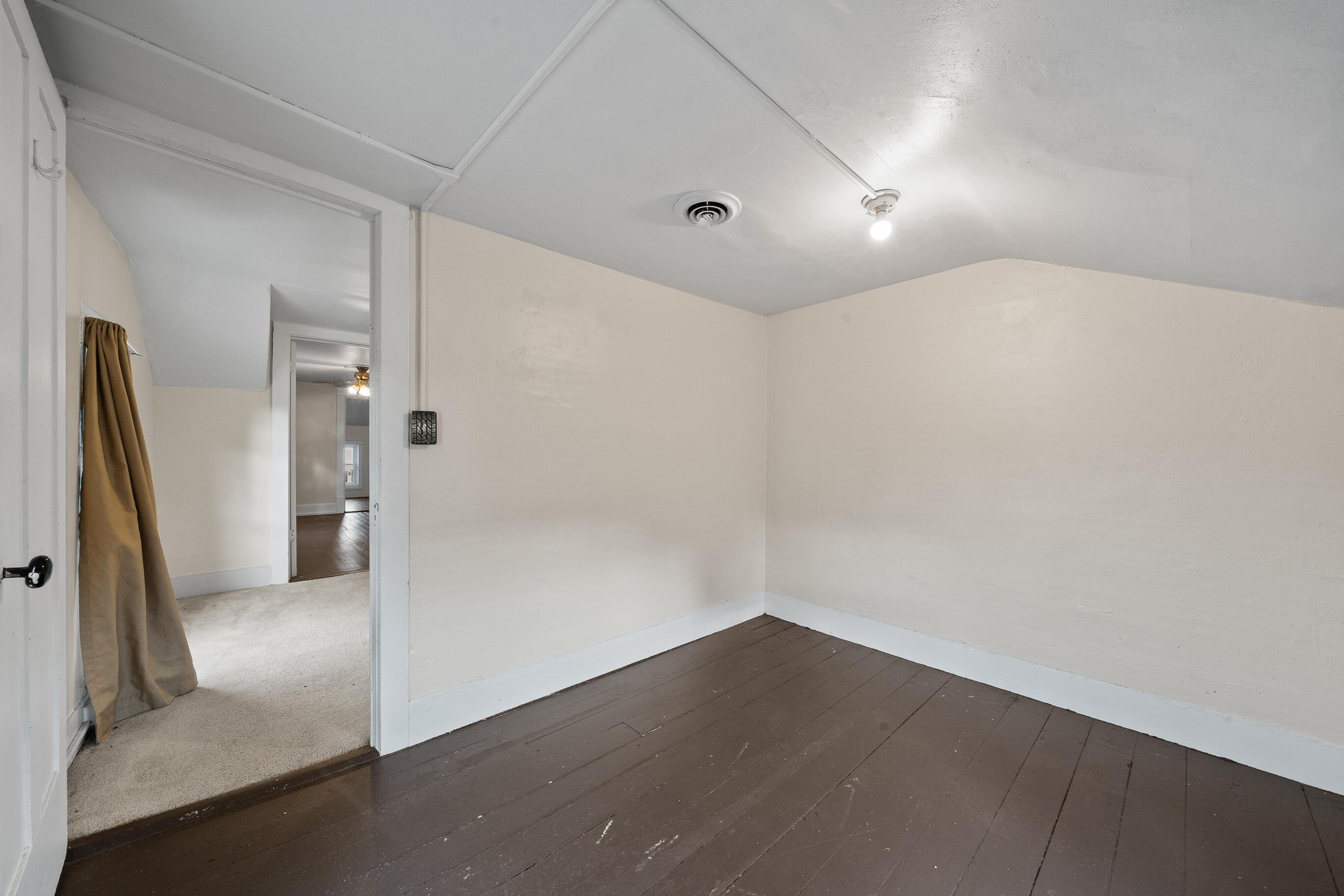 4363 County Rd O Delavan, WI 53115 - Photo 33 of 59 Bedroom #2