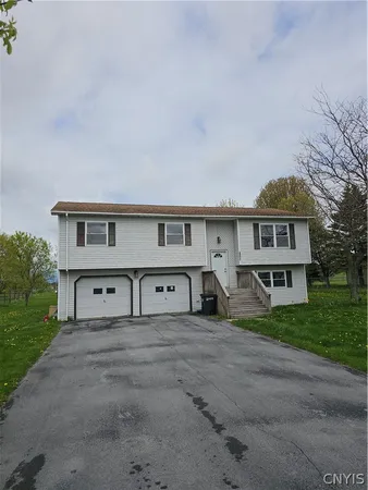 $2,500 | 8127 Schell Avenue, Le Ray, NY 13637