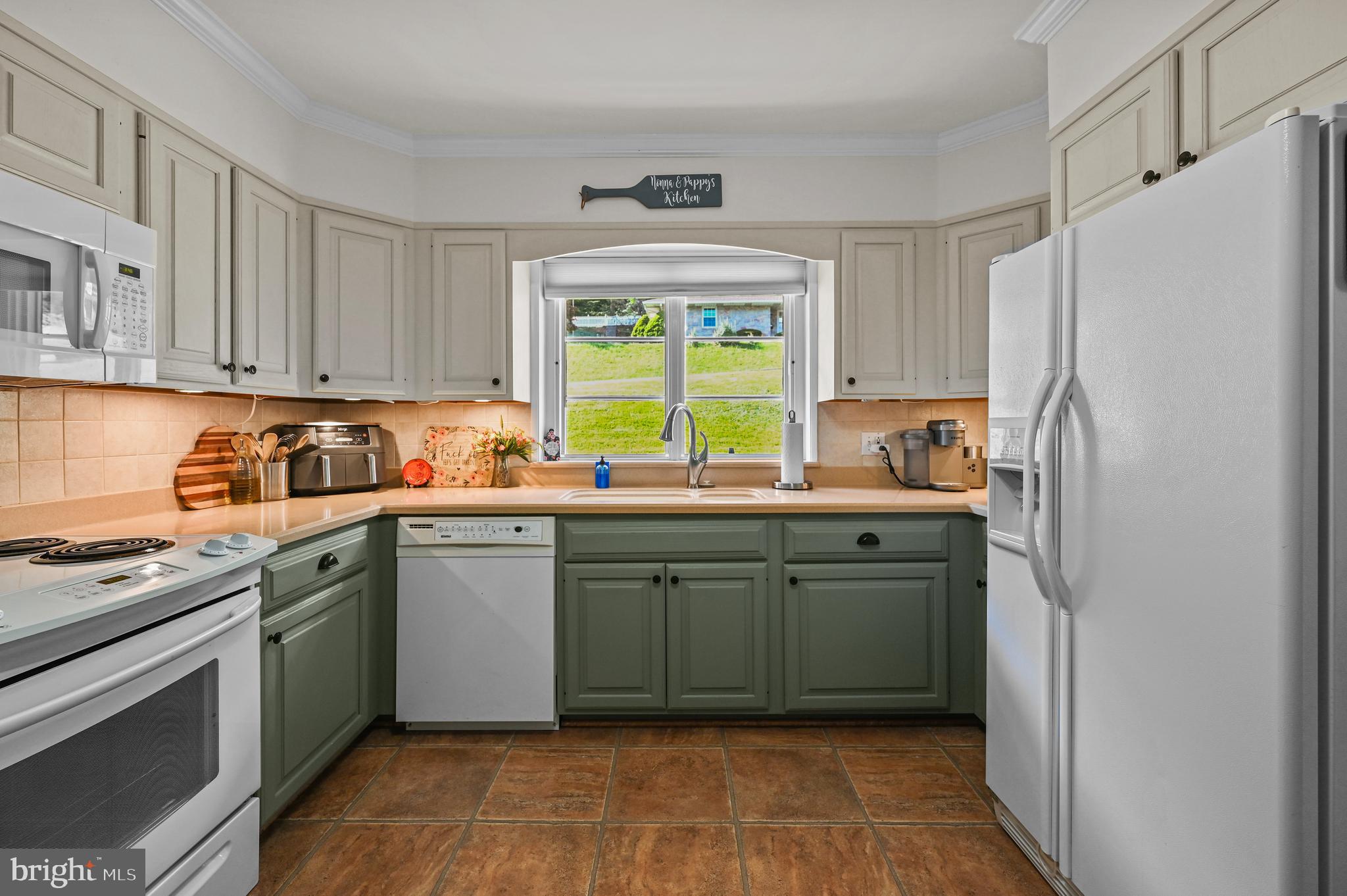 400 Friedensburg Road Reading, PA 19606 - Photo 5 of 23 Gallery Image 5