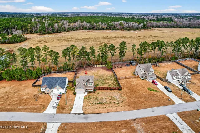 $319,900 | 513 Maggies Court, Jacksonville, NC 28540