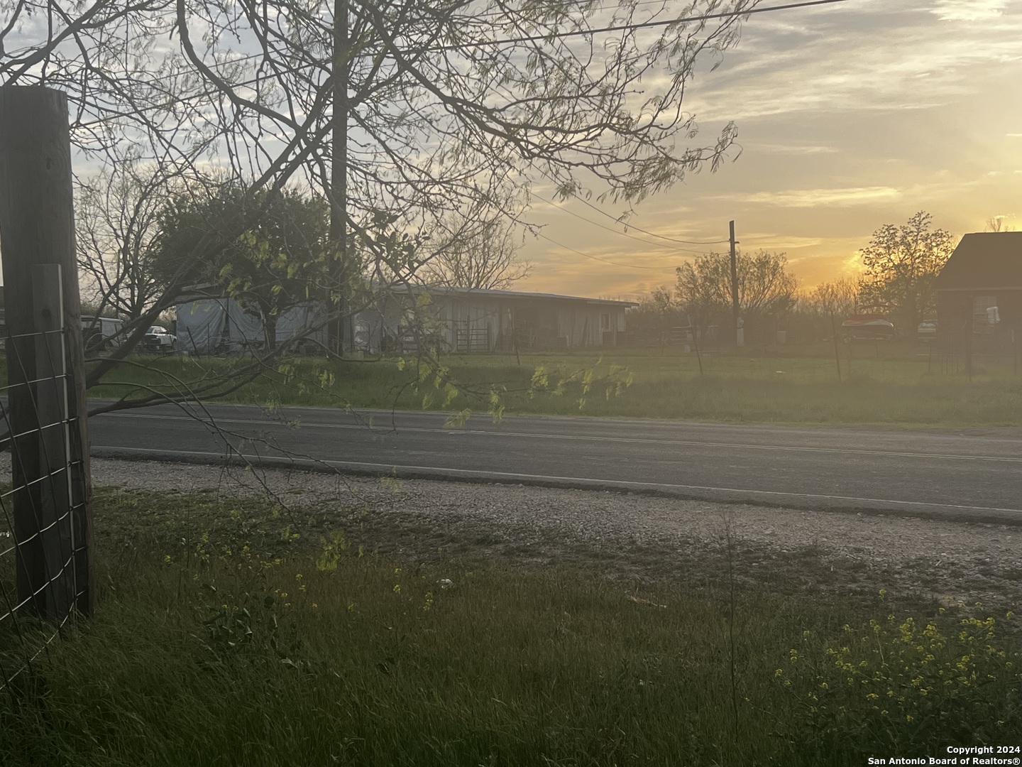 15750 Shepherd Road Atascosa, TX 78002 - Photo 2 of 12