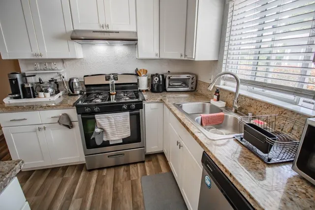 $150,000 | 196 Amberglen Drive, Unit 196, Sacramento, CA 95823