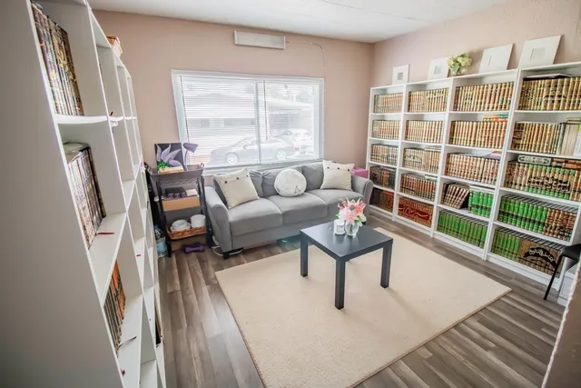 $150,000 | 196 Amberglen Drive, Unit 196, Sacramento, CA 95823