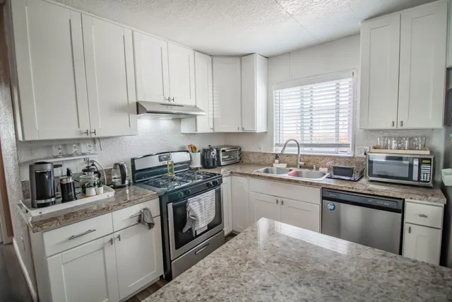 $150,000 | 196 Amberglen Drive, Unit 196, Sacramento, CA 95823
