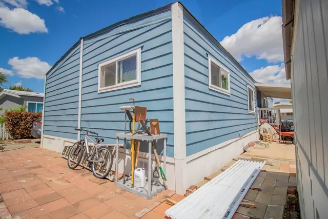 $150,000 | 196 Amberglen Drive, Unit 196, Sacramento, CA 95823