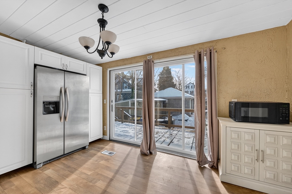 499 Hanover Street Fall River, MA 02720 - Photo 18 of 42