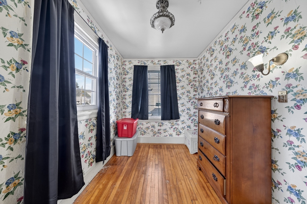 499 Hanover Street Fall River, MA 02720 - Photo 24 of 42
