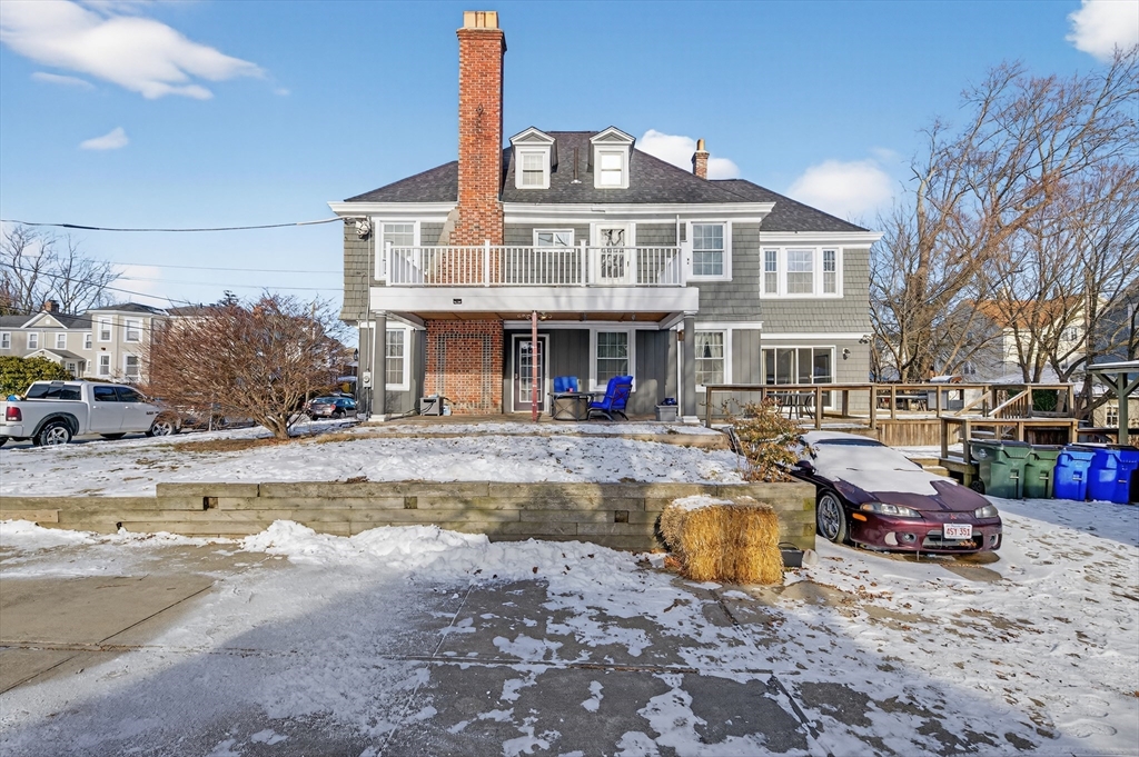499 Hanover Street Fall River, MA 02720 - Photo 4 of 42