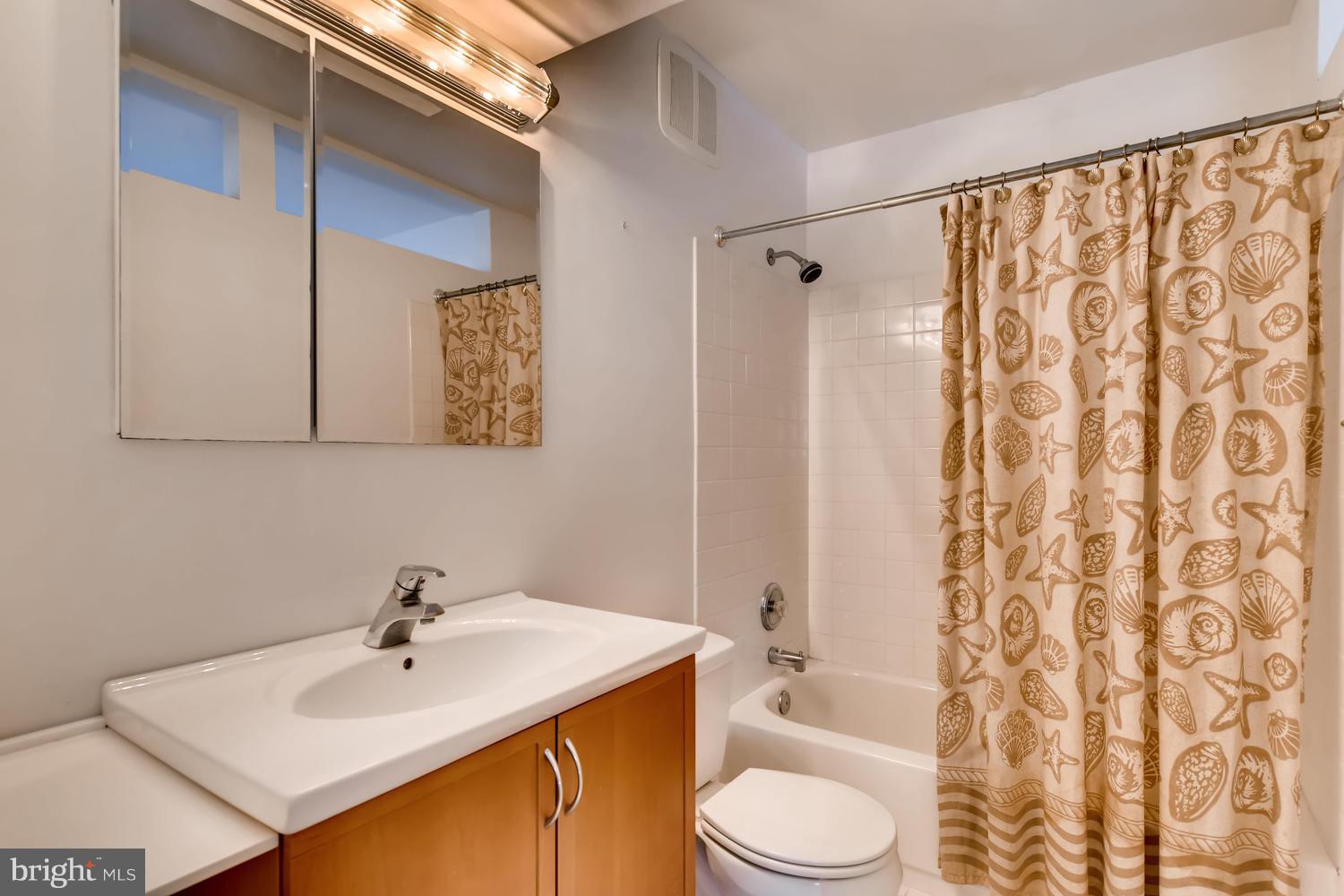 521 Epsom Road, Unit TB Baltimore, MD 21286 - Photo 9 of 11 Nicely updated