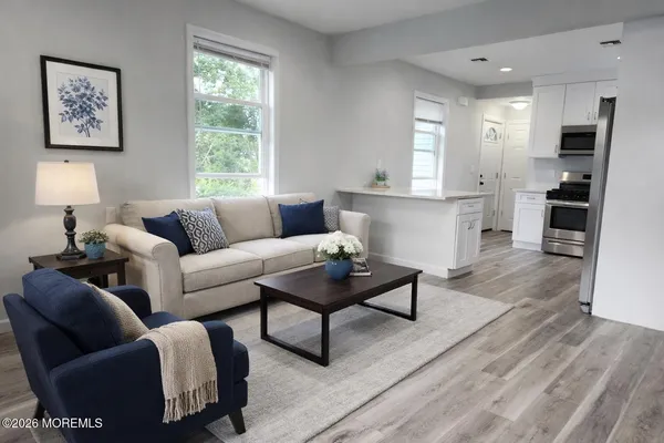 $2,500 | 399 Monmouth Avenue, Unit 2, Leonardo, NJ 07737