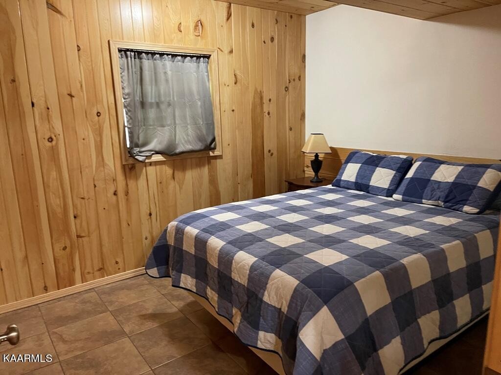 1216 Rafter Road Tellico Plains, TN 37385 - Photo 18 of 29 Gallery Image 18