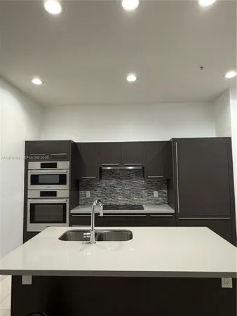 $335,000 | 7661 Northwest 107th Avenue, Unit 813, Doral, FL 33178