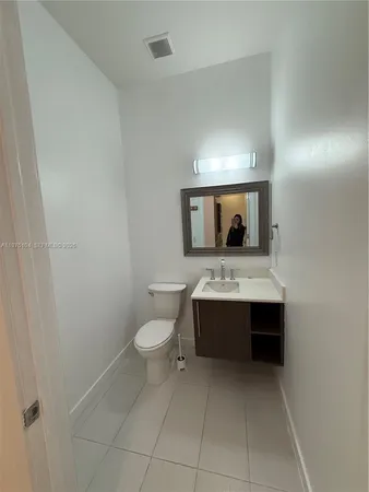 $335,000 | 7661 Northwest 107th Avenue, Unit 813, Doral, FL 33178