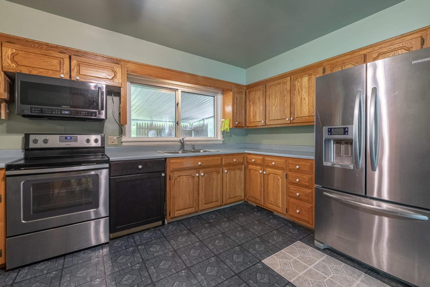 106 Marshall Road Middletown, OH 45042 - Photo 10 of 26 Gallery Image 10