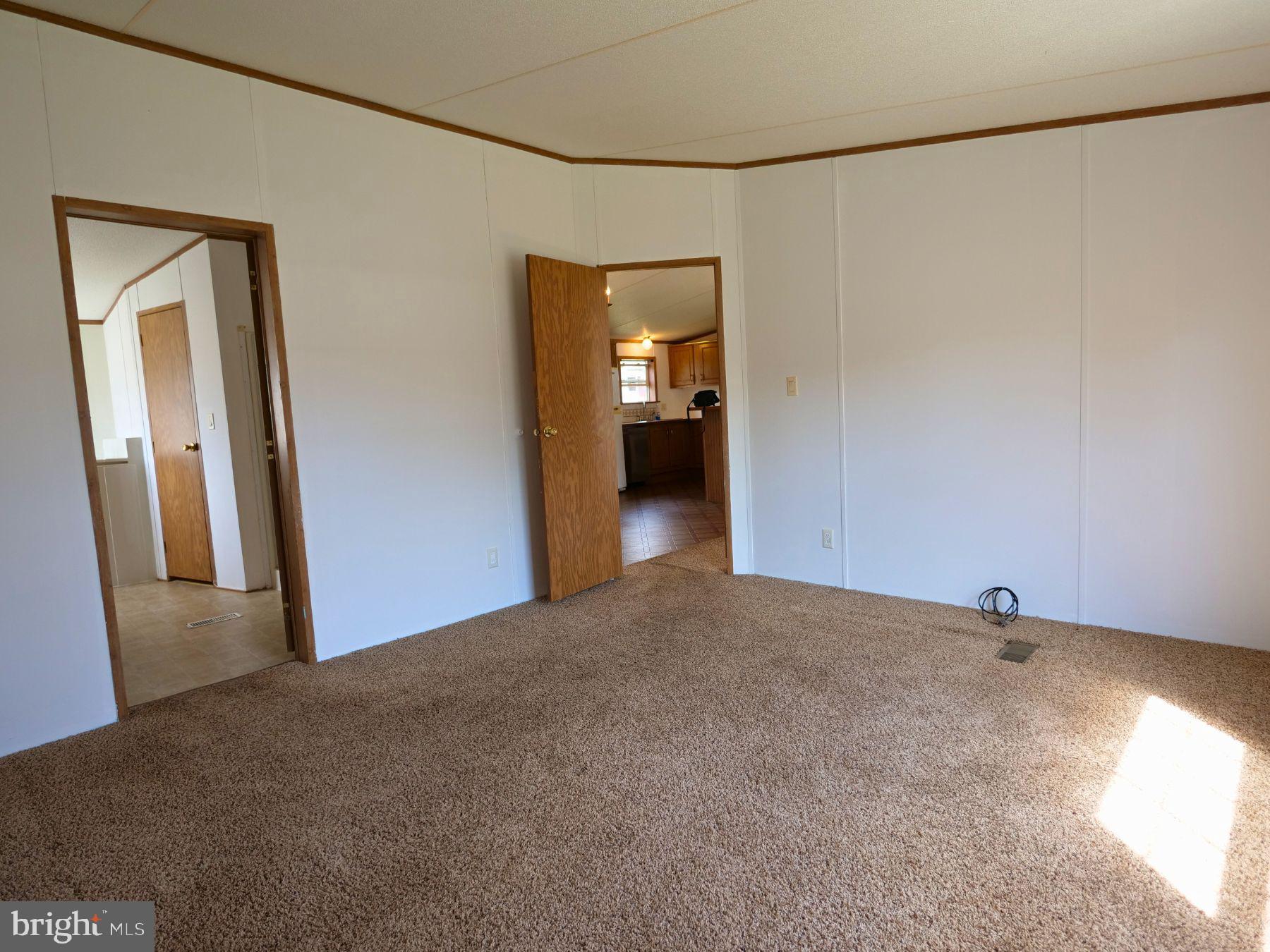 31 Terrace Drive Spring City, PA 19475 - Photo 12 of 20 primary bedroom