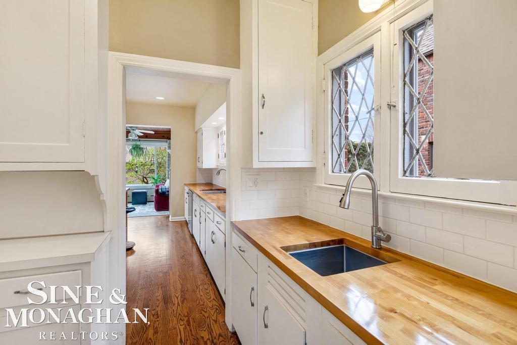 1027 Yorkshire Road Grosse Pointe Park, MI 48230 - Photo 20 of 64