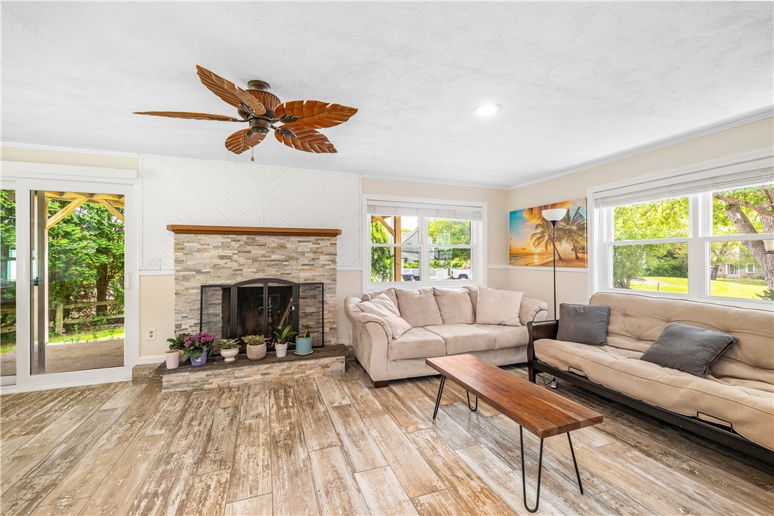 60 Brooklyn Road Narragansett, RI 02882 - Photo 22 of 49