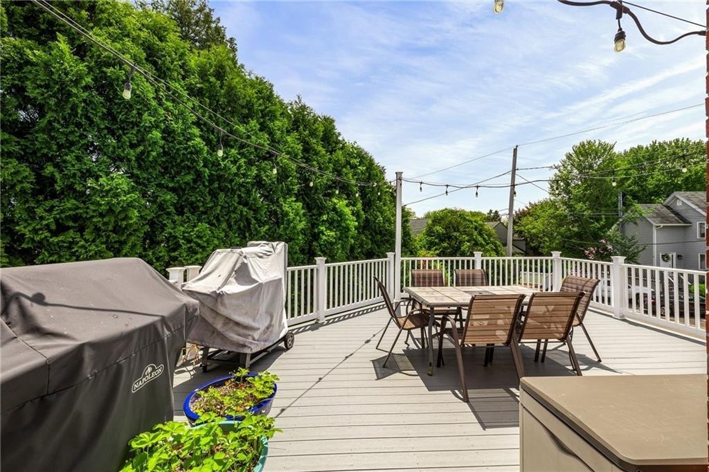 60 Brooklyn Road Narragansett, RI 02882 - Photo 24 of 49