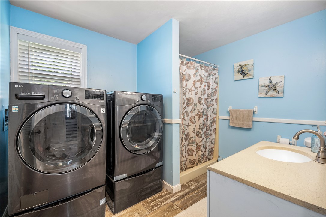 60 Brooklyn Road Narragansett, RI 02882 - Photo 30 of 49