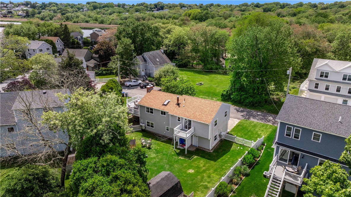 60 Brooklyn Road Narragansett, RI 02882 - Photo 35 of 49