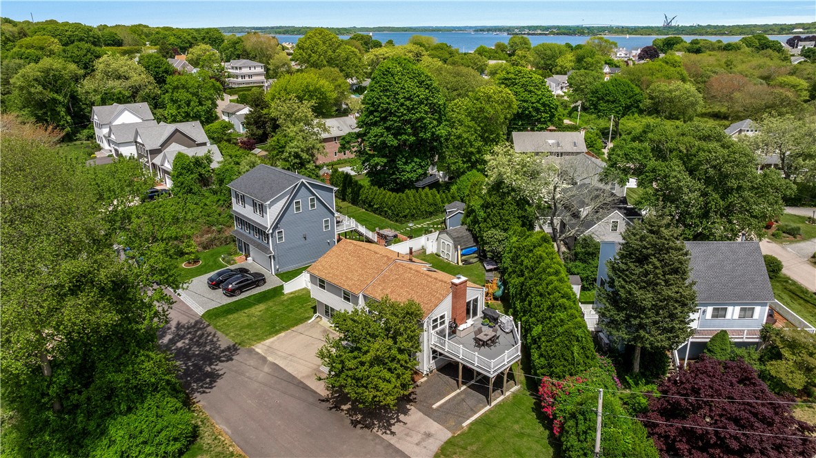 60 Brooklyn Road Narragansett, RI 02882 - Photo 36 of 49