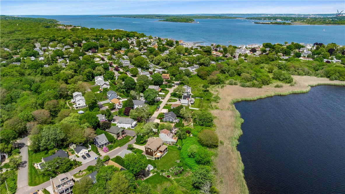 60 Brooklyn Road Narragansett, RI 02882 - Photo 39 of 49