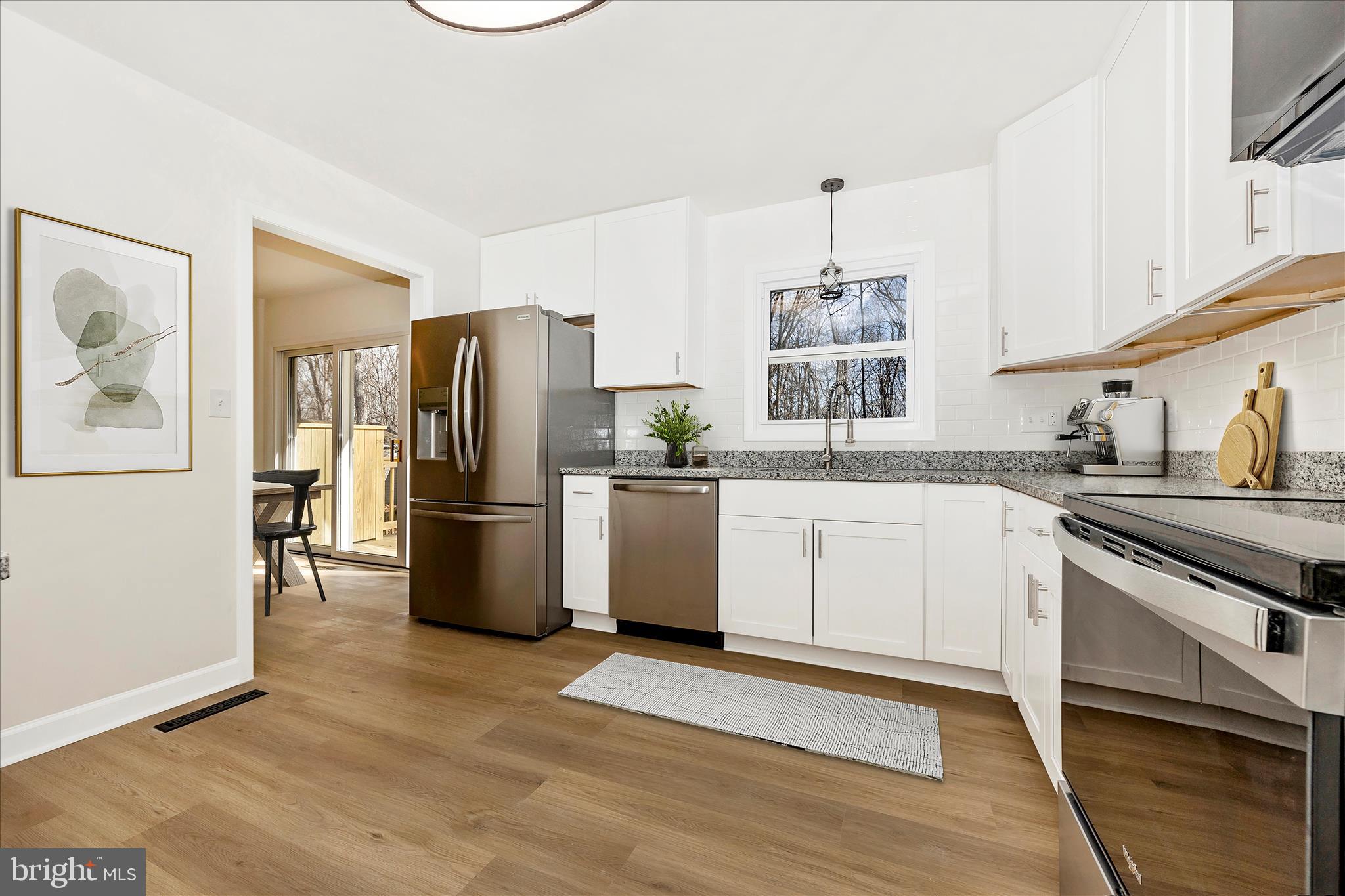 5635 Catoctin Ridge Drive Mount Airy, MD 21771 - Photo 15 of 60 Kitchen Virtually Staged