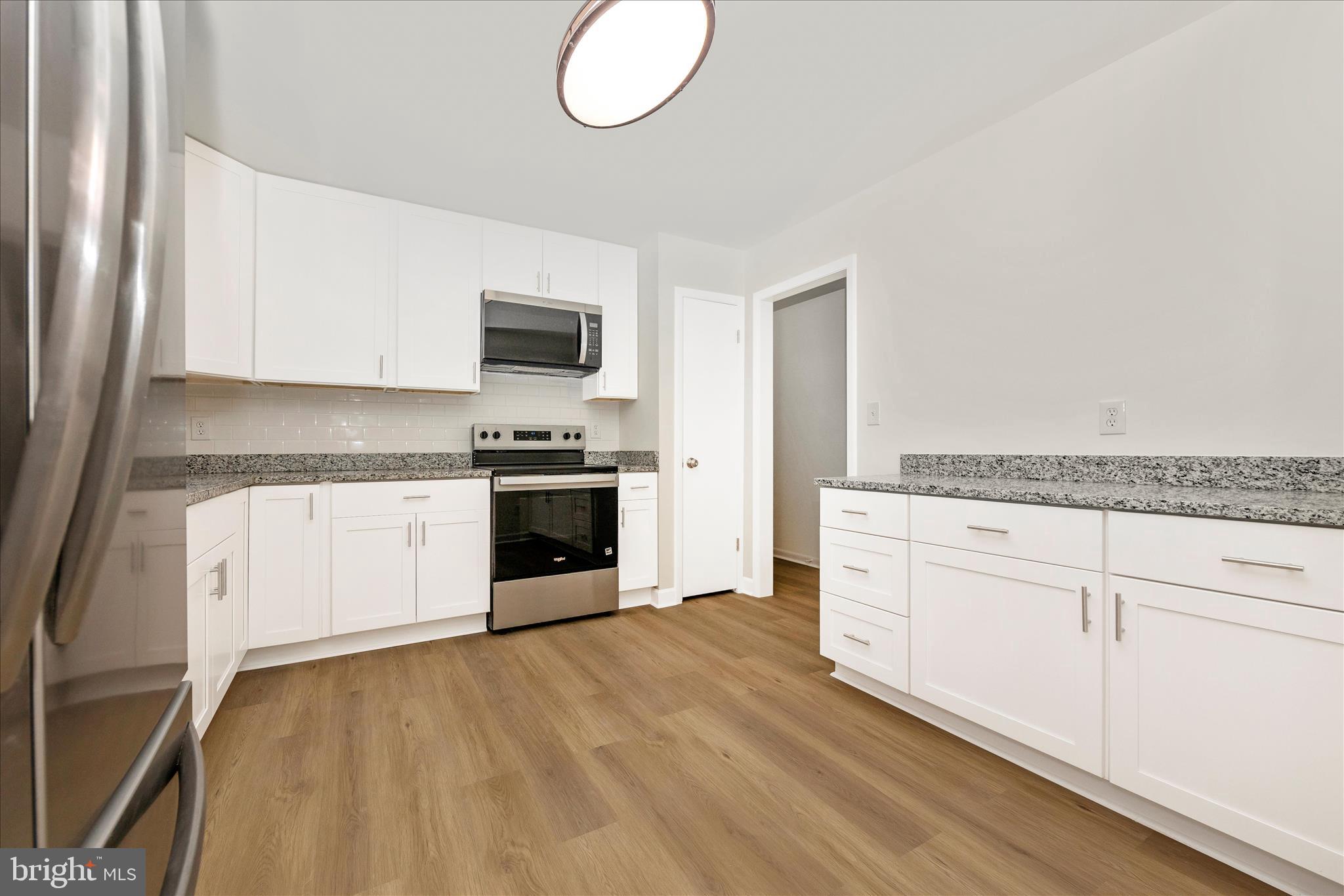 5635 Catoctin Ridge Drive Mount Airy, MD 21771 - Photo 20 of 60 Kitchen