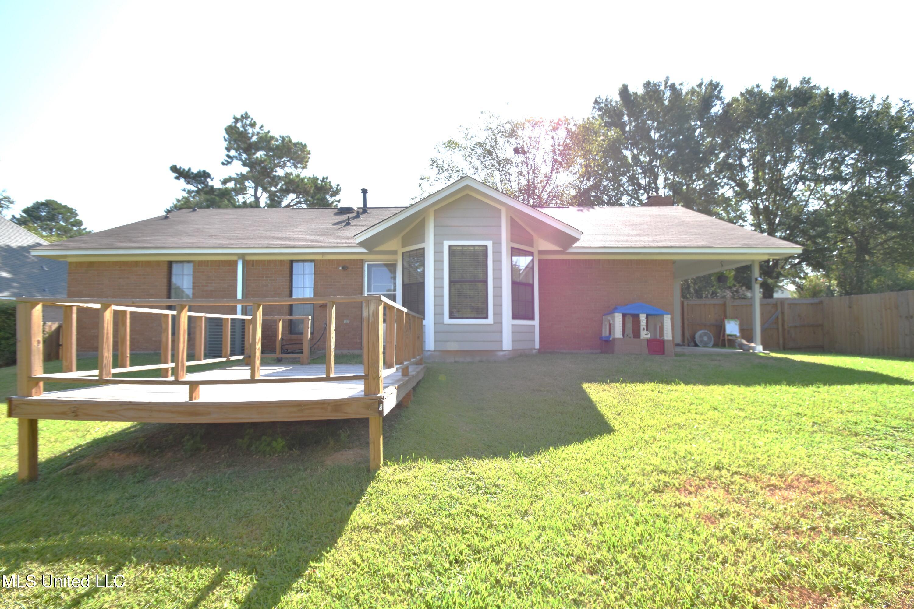 105 Scotland Road Clinton, MS 39056 - Photo 27 of 27 DSC_0034