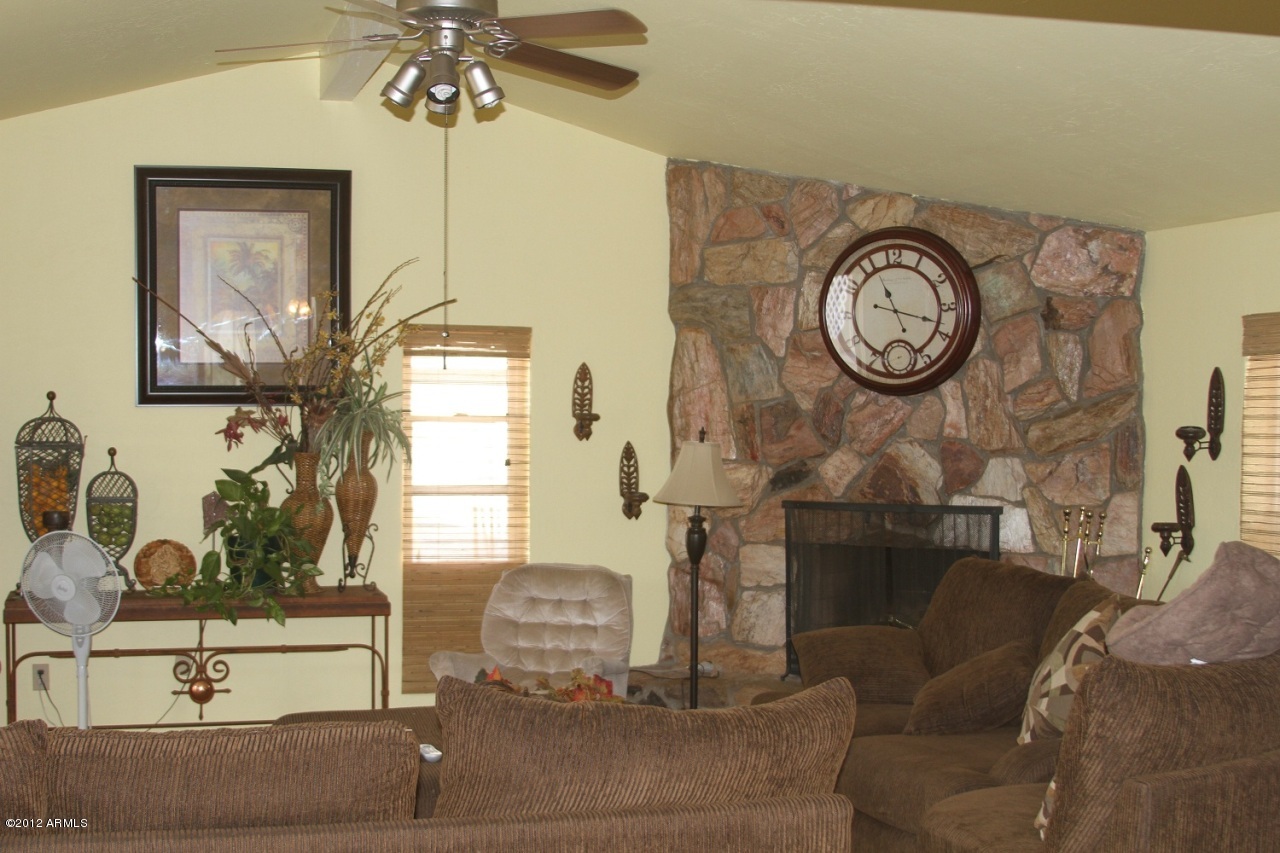 3472 East Presidio Road Phoenix, AZ 85032 - Photo 8 of 12 Family Room