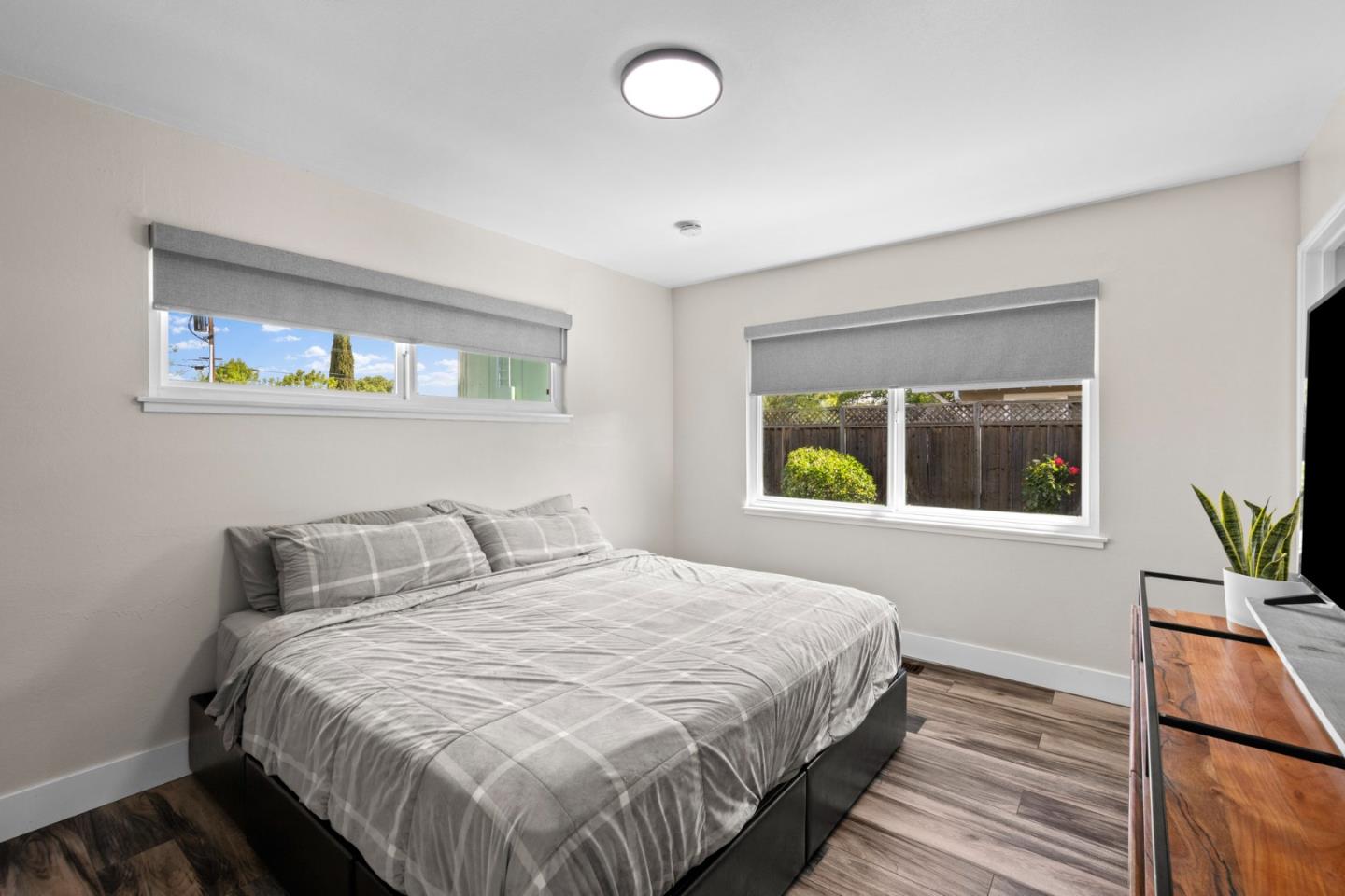 1430 Spruce Street Livermore, CA 94551 - Photo 16 of 32 a bedroom with bed and balcony