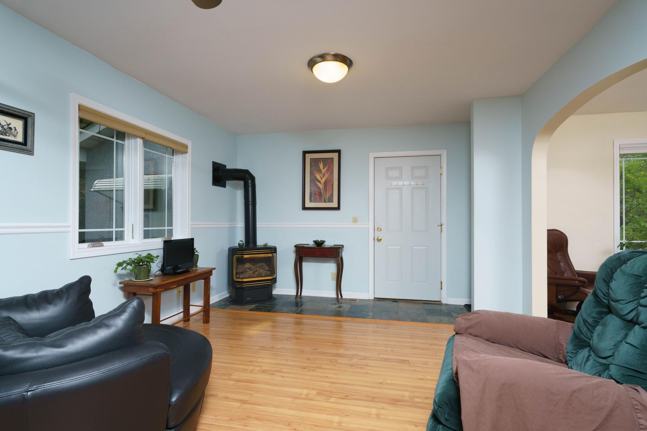 1274 Amble Road St. Paul, MN 55126 - Photo 13 of 32 Gallery Image 13