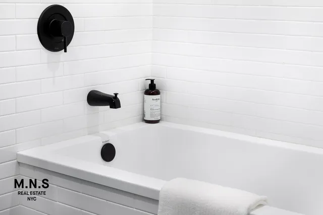 $3,986 | 176 Woodward Avenue, Unit 223 | Ridgewood