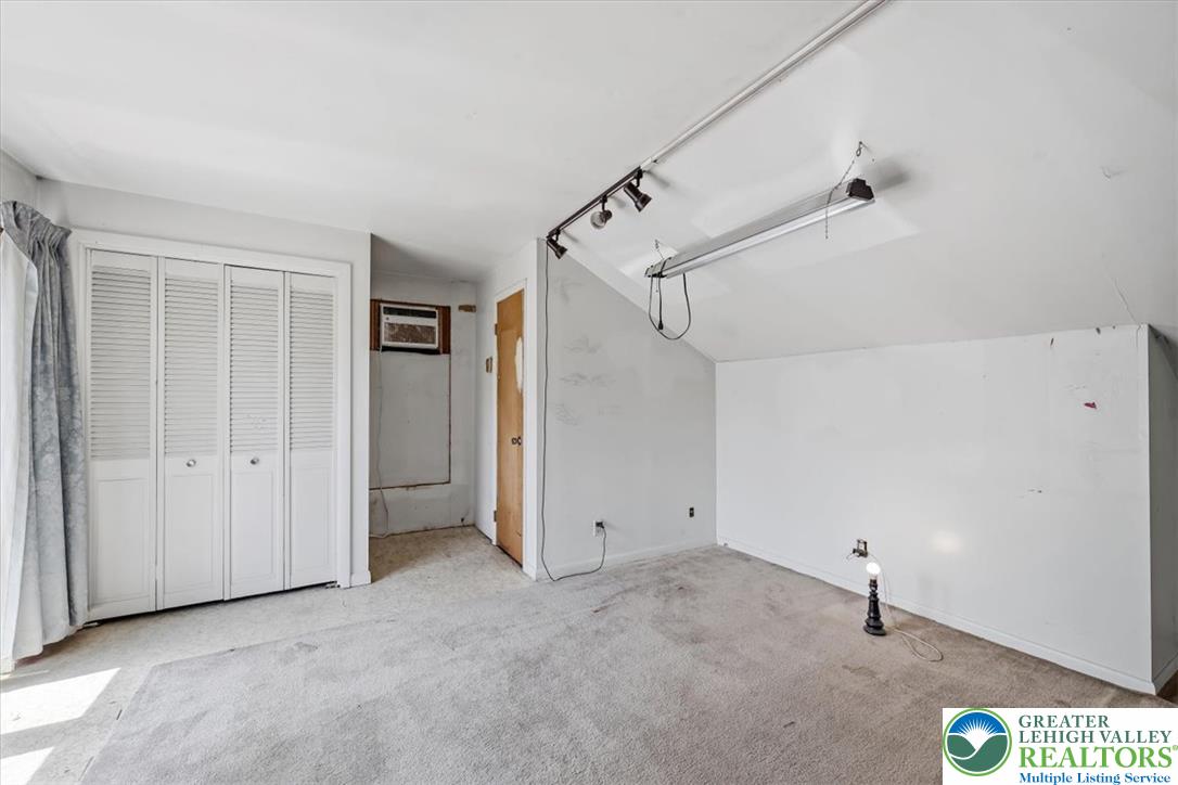 5340 2nd Street Whitehall, PA 18052 - Photo 19 of 30 A versatile loft space offers adaptable living arrangements.