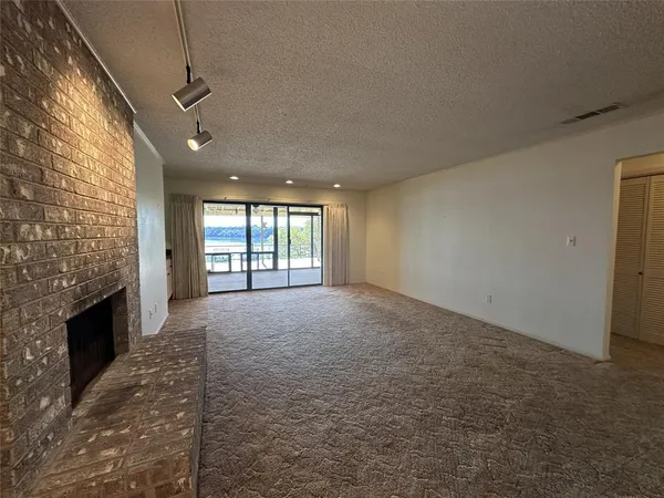 $395,000 | 2002 Mockingbird Bend, Unit B5, Graford, TX 76449