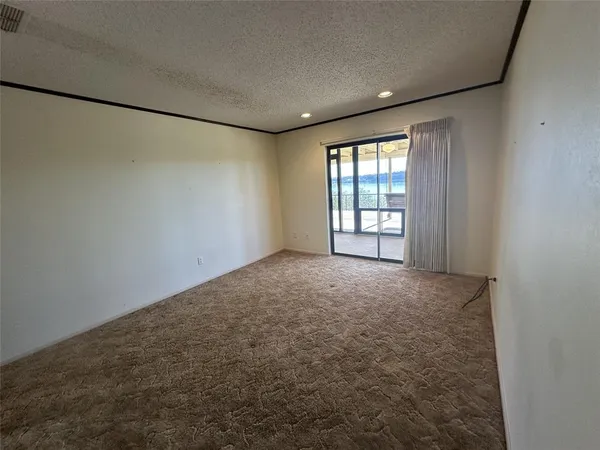 $395,000 | 2002 Mockingbird Bend, Unit B5, Graford, TX 76449