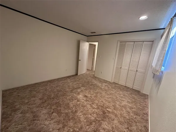 $395,000 | 2002 Mockingbird Bend, Unit B5, Graford, TX 76449