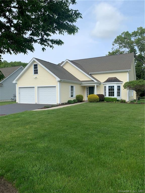 3 Riverbend Drive, Unit 3, Oxford, CT 06478 Compass