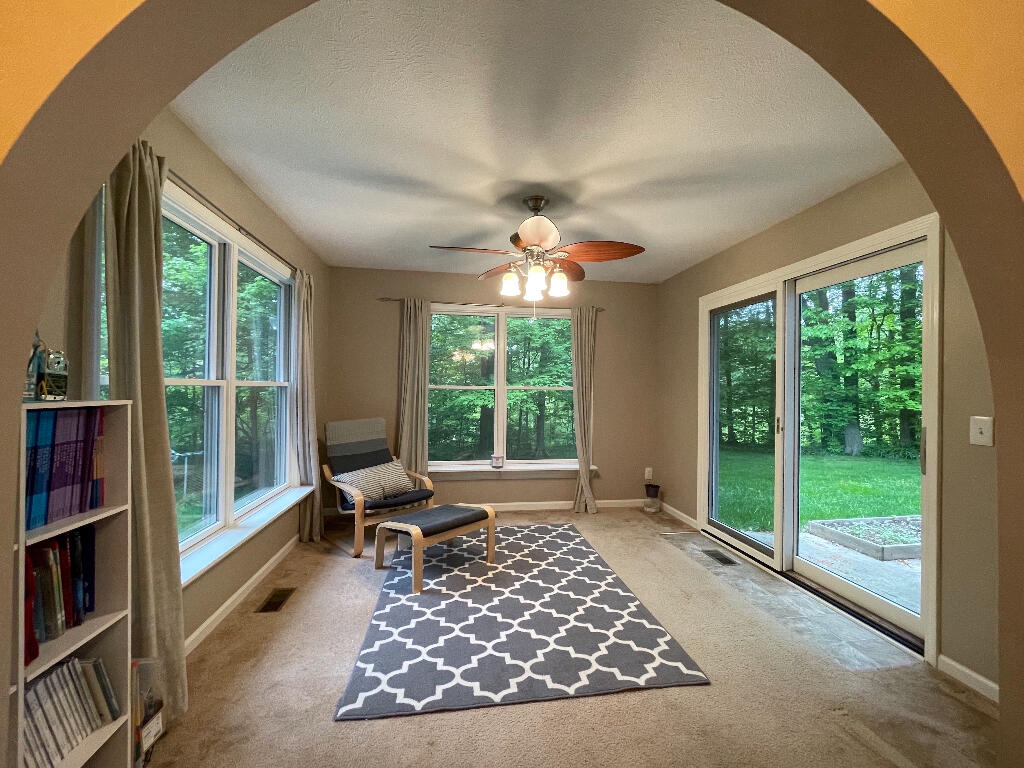 6367 Pokagon Road Berrien Center, MI 49102 - Photo 6 of 19 05