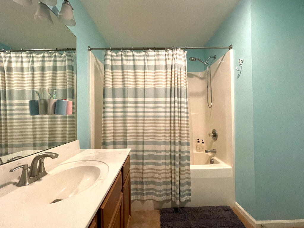 6367 Pokagon Road Berrien Center, MI 49102 - Photo 9 of 19 08