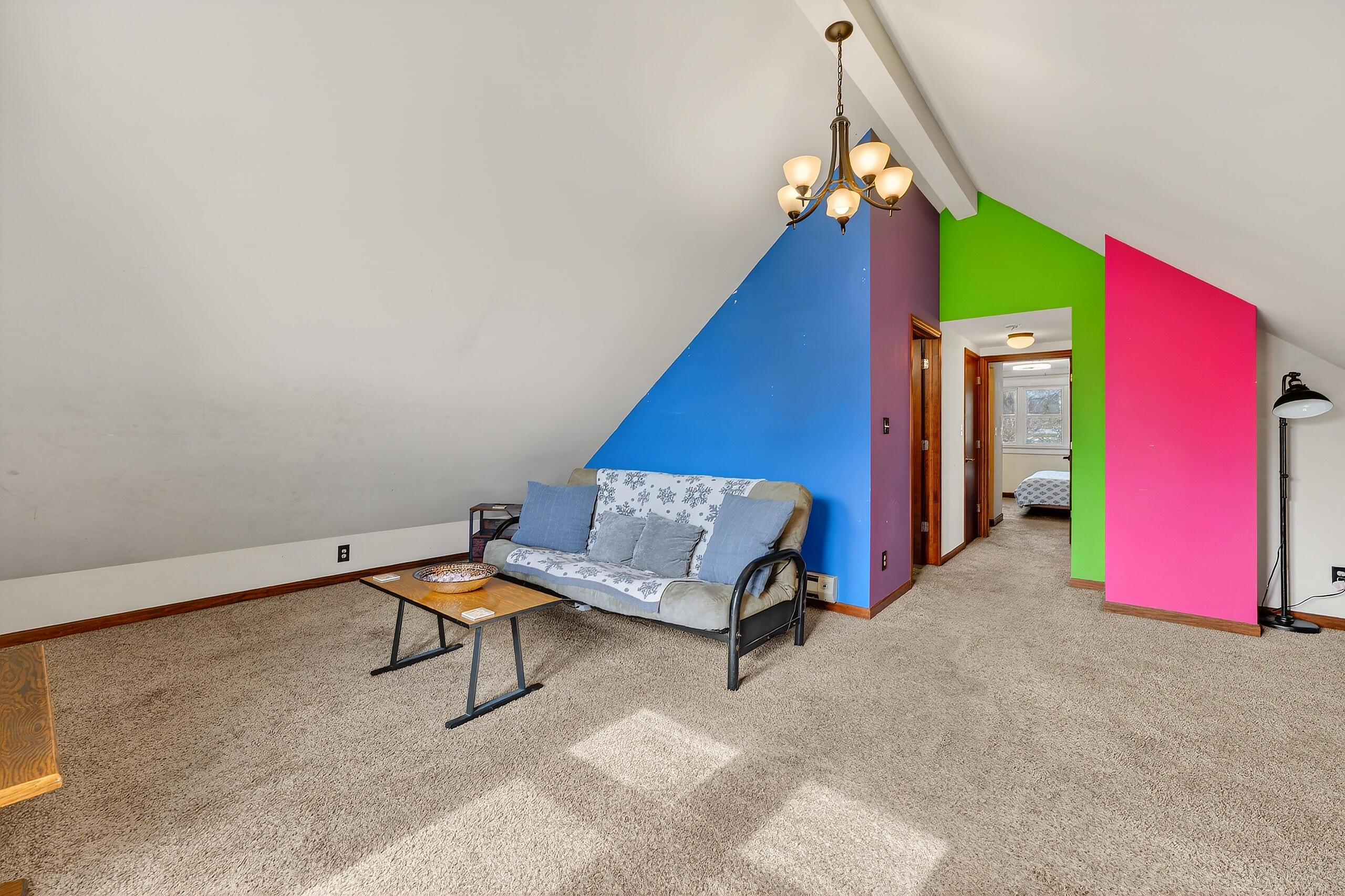 333 West Bender Road Glendale, WI 53217 - Photo 22 of 44 Family Room-Upper