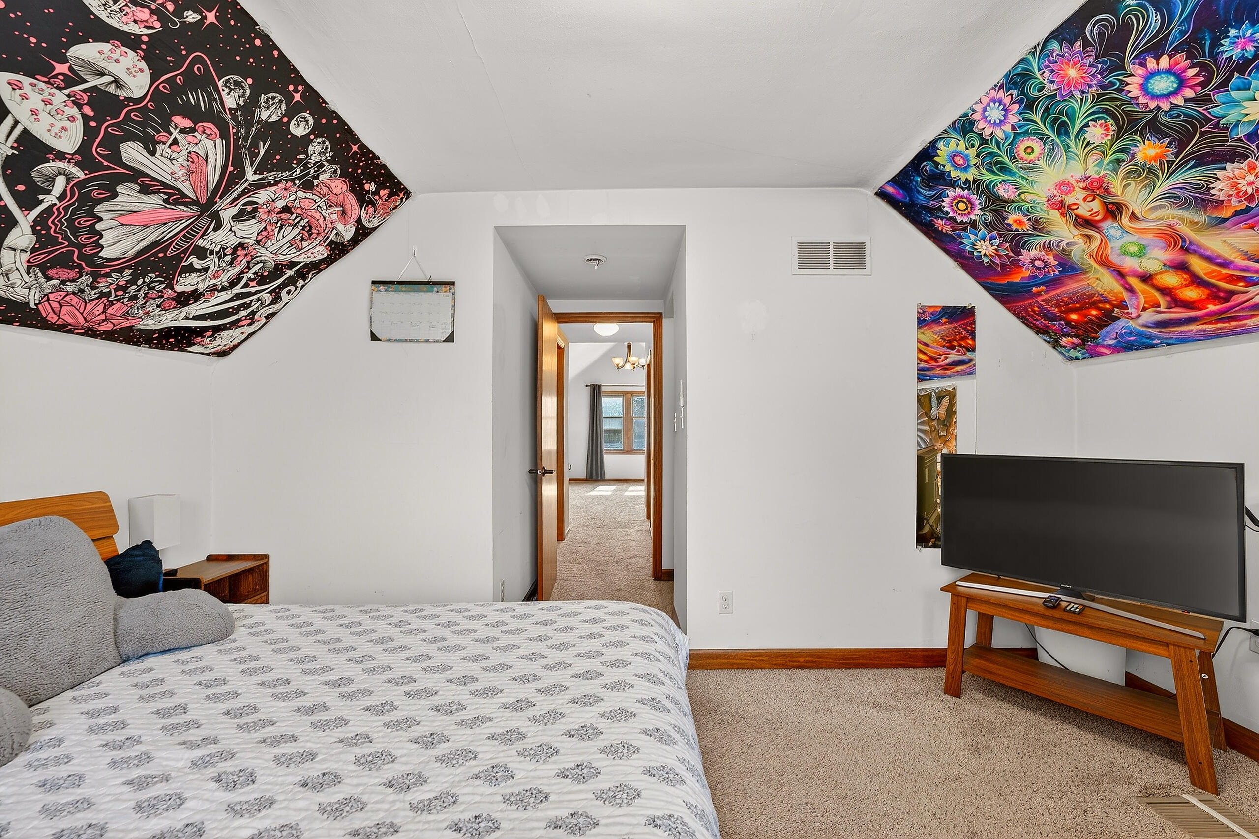 333 West Bender Road Glendale, WI 53217 - Photo 29 of 44 Bedroom-Upper